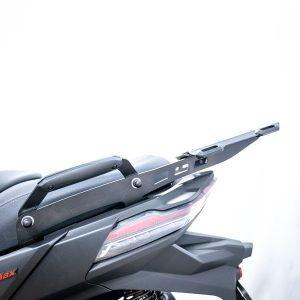 MANIGLIE PASSEGGERO ISOTTA PER VOGE SR4 350