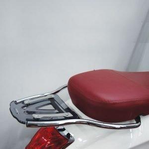 PORTAPACCHI TUBO ISOTTA PER PIAGGIO VESPA PRIMAVERA VESPA SPRINT 50/125/150 (2013-2018)